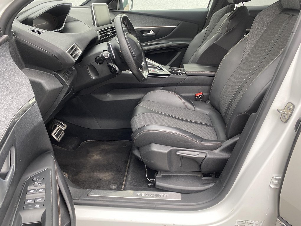 Peugeot 3008 1.2PT GT Line