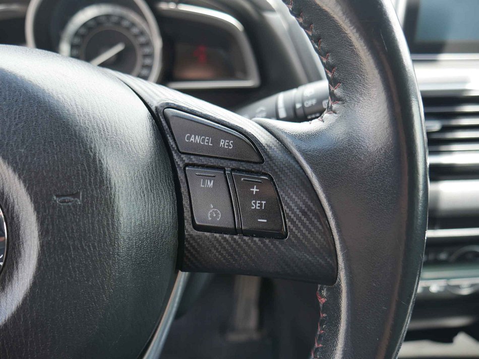 Mazda 3 2.0i 