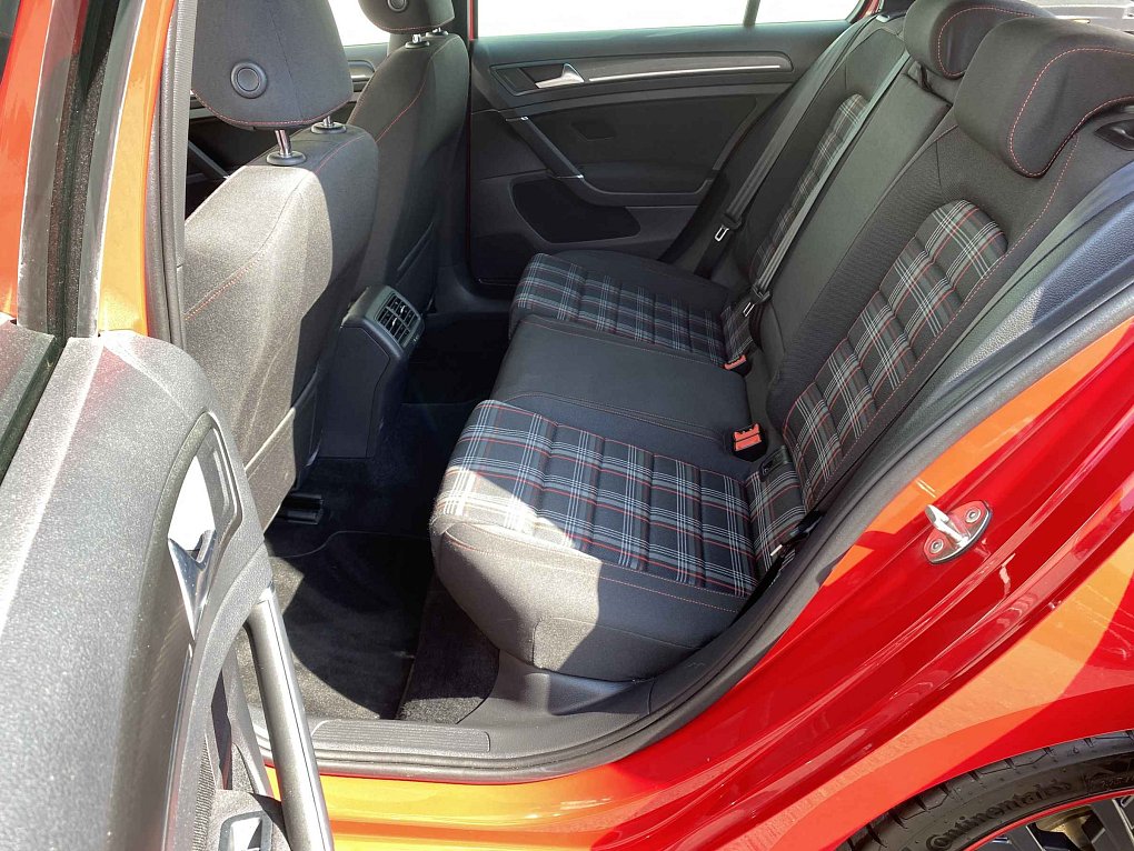 Volkswagen Golf 2.0 TSi GTi