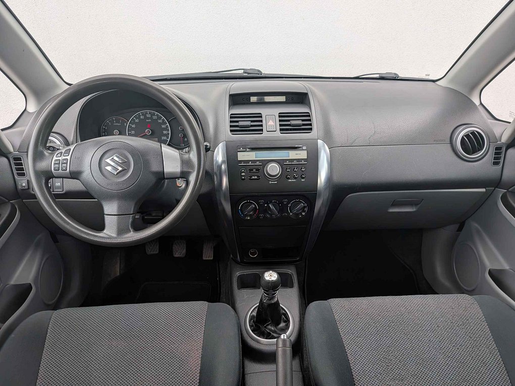 Suzuki SX4 1.6 i  4x4