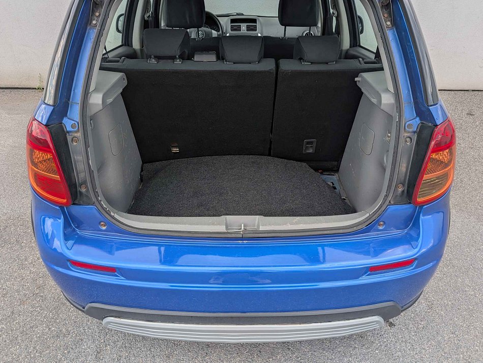 Suzuki SX4 1.6 i  4x4
