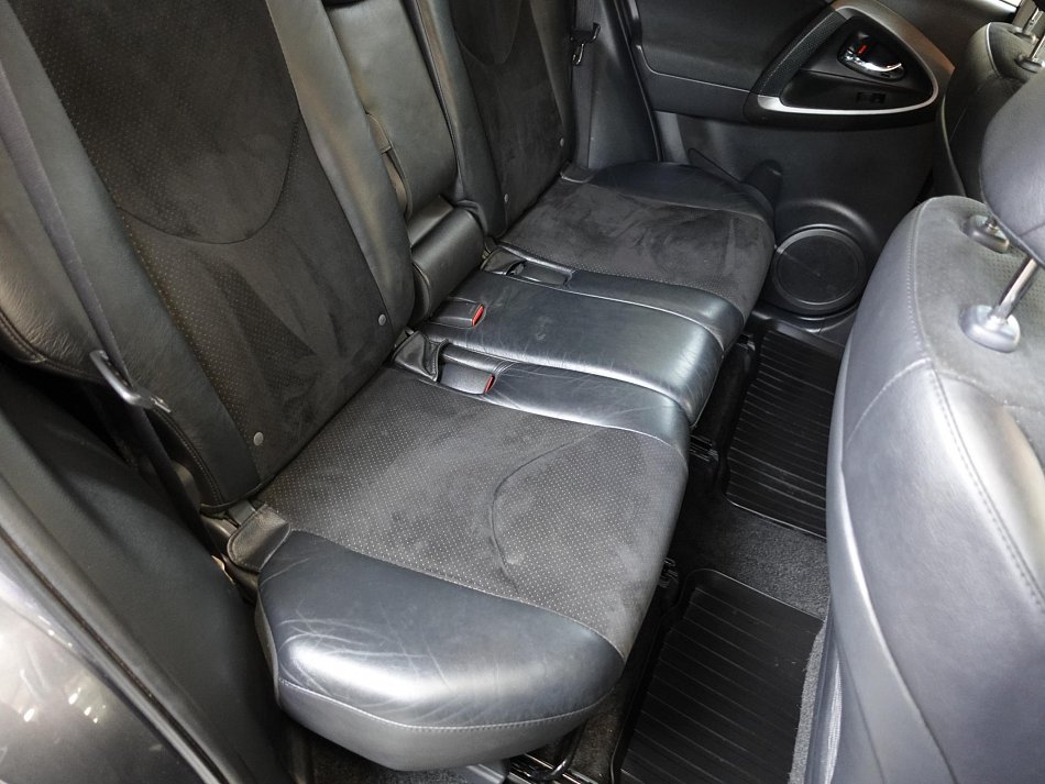 Toyota RAV4 2.0 i  4x4