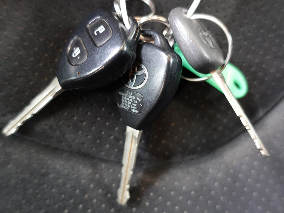 Toyota RAV4 2.0 i  4x4