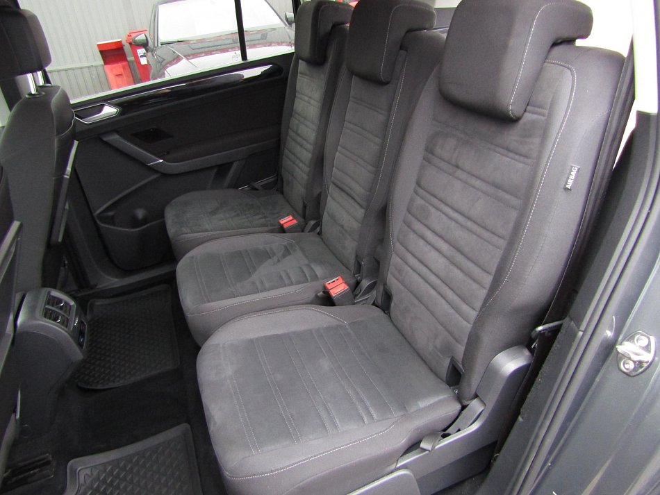 Volkswagen Touran 1.4 TSi Highline