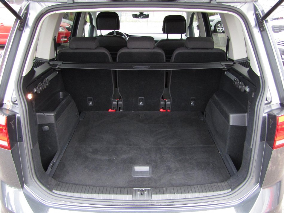 Volkswagen Touran 1.4 TSi Highline