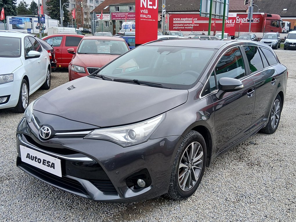 Toyota Avensis 2.0 D-4D Trend