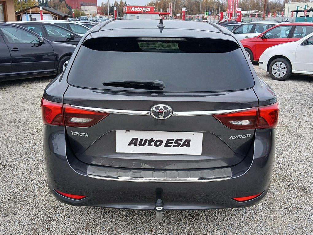 Toyota Avensis 2.0 D-4D Trend