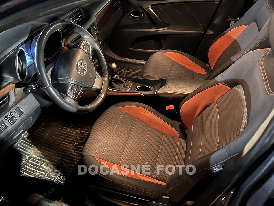 Toyota Avensis 2.0 D4D Trend