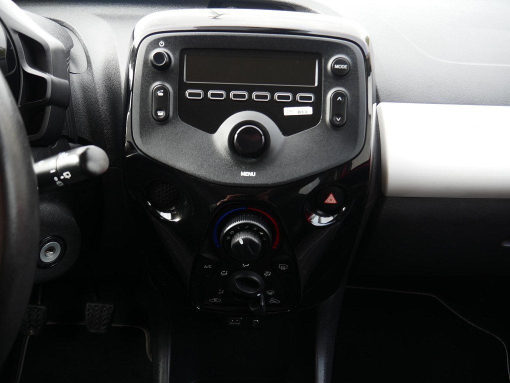 Peugeot 108 1.2PT Style