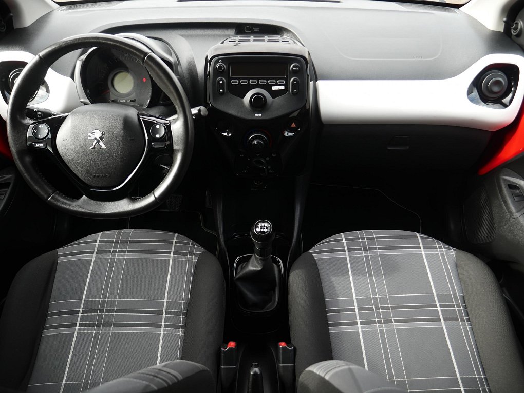 Peugeot 108 1.2PT Style