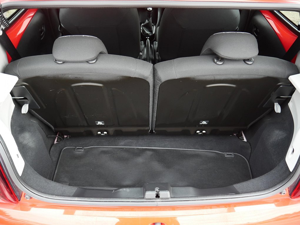 Peugeot 108 1.2PT Style