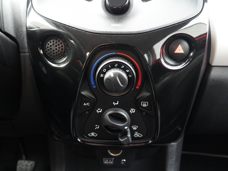 Peugeot 108 1.2PT Style