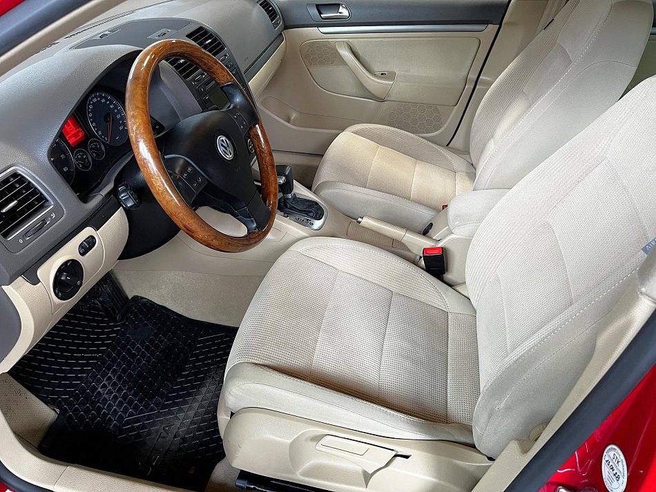 Volkswagen Jetta 1.6 i 