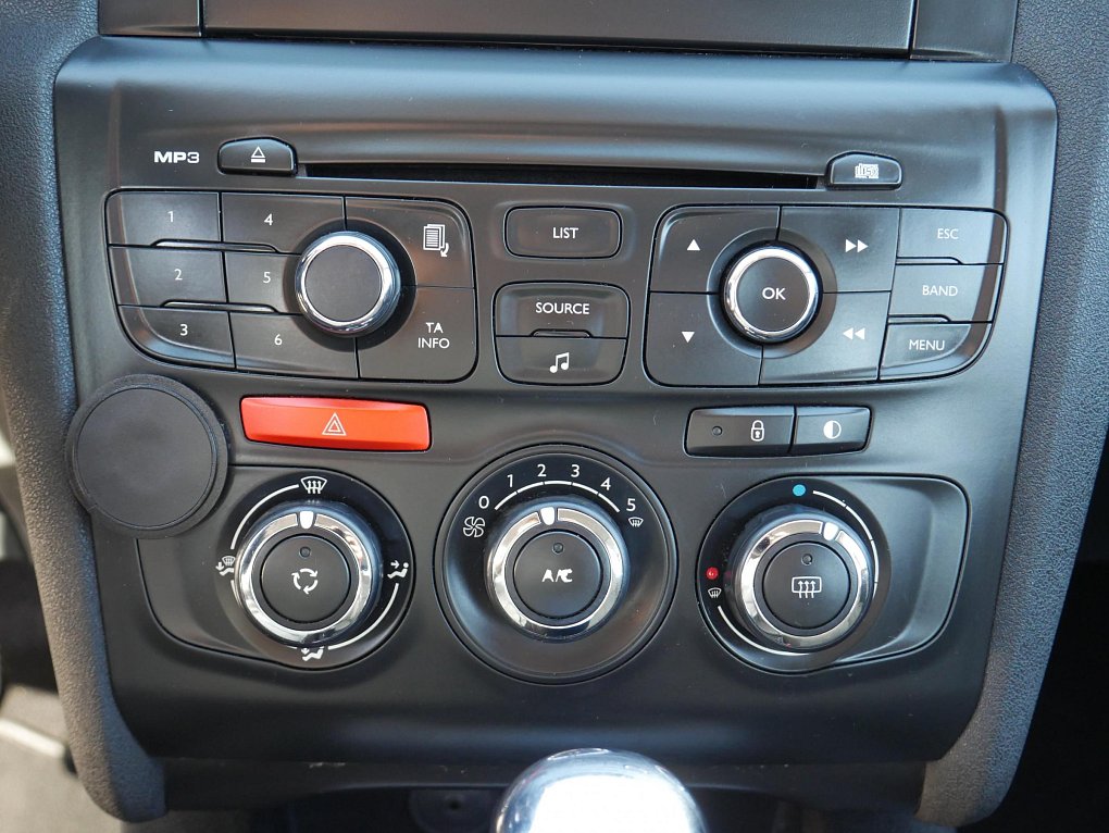 Citroën C4 1.6 VTi 