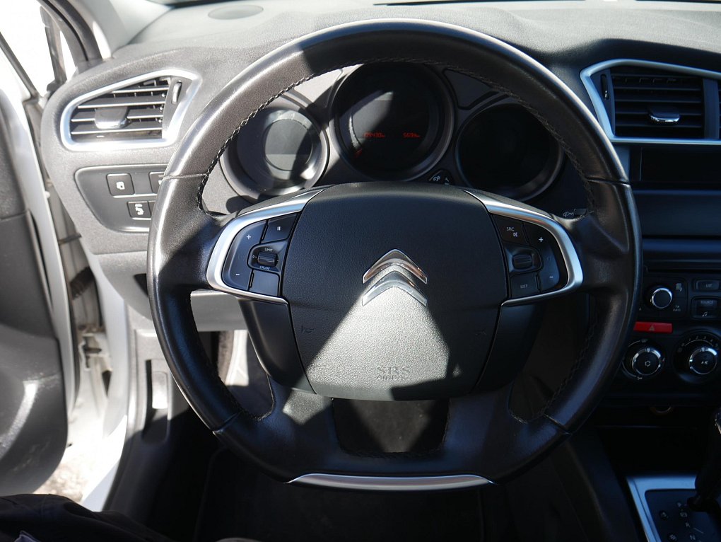 Citroën C4 1.6 VTi 