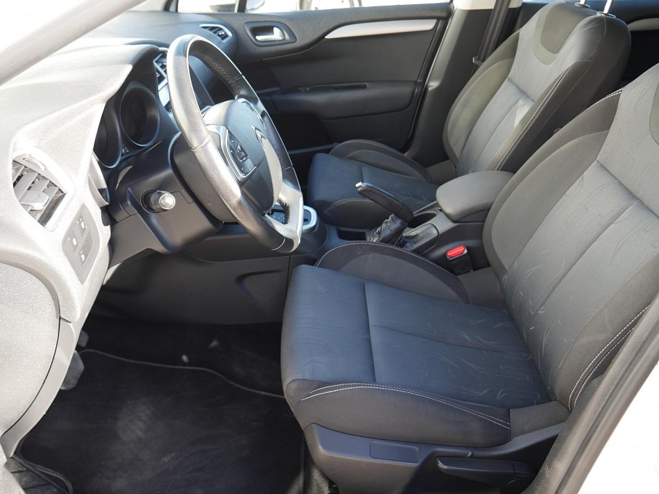 Citroën C4 1.6 VTi 