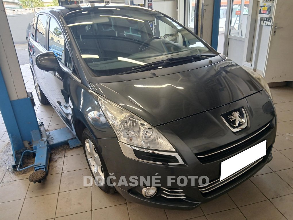 Peugeot 5008 1.6Hdi 