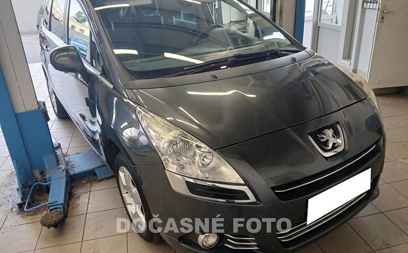 Peugeot 5008 1.6Hdi 