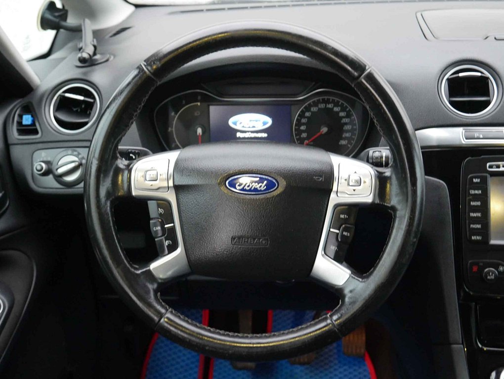 Ford S-MAX 2.2 TDCi 