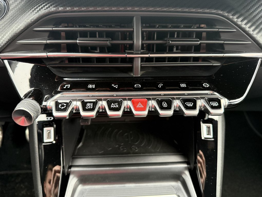 Peugeot 208 1.2PT GT Line