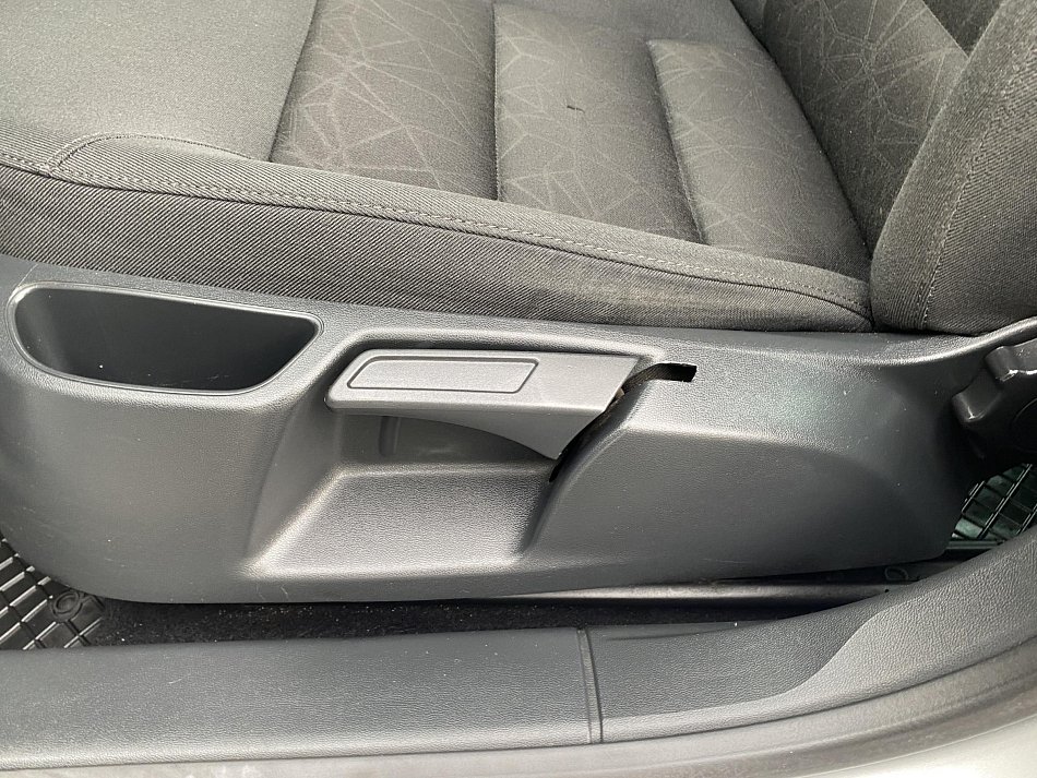 Škoda Octavia II 2.0 TDI Family