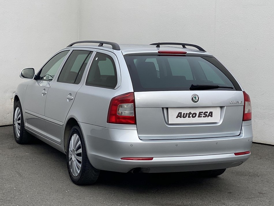 Škoda Octavia II 2.0 TDI Family