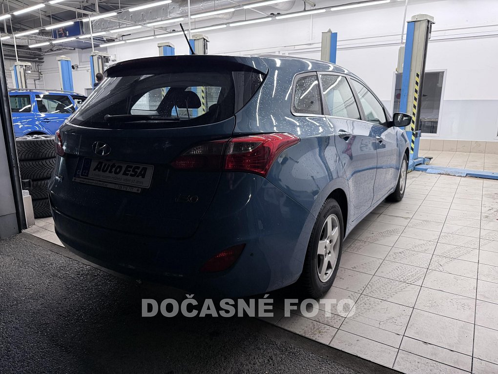 Hyundai I30 1.6i 