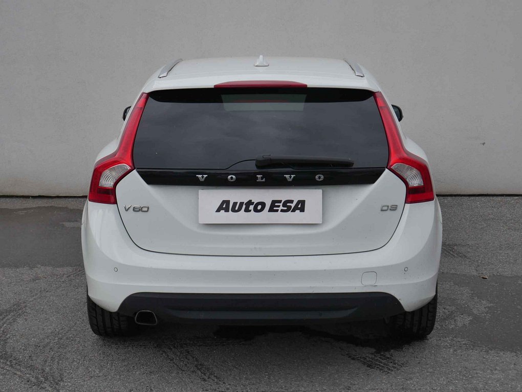 Volvo V60 2.0D 