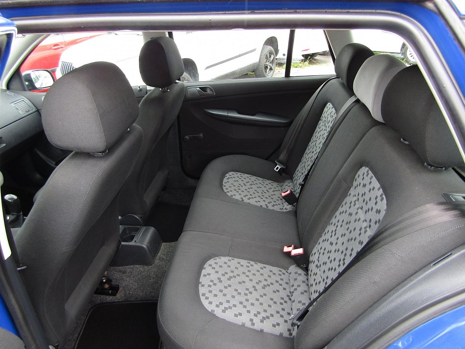 Škoda Fabia I 1.4 16V 
