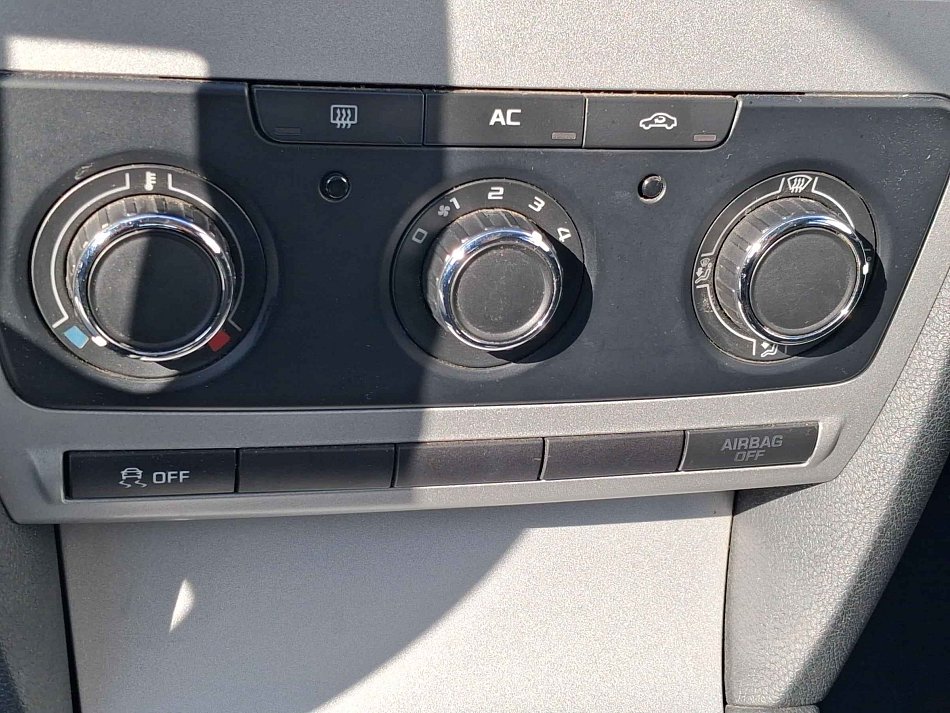 Škoda Octavia II 1.6 TDI 