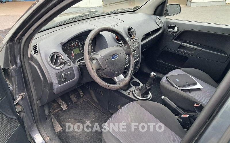 Ford Fusion 1.4i 