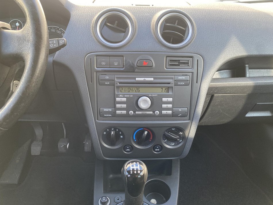 Ford Fusion 1.4i 