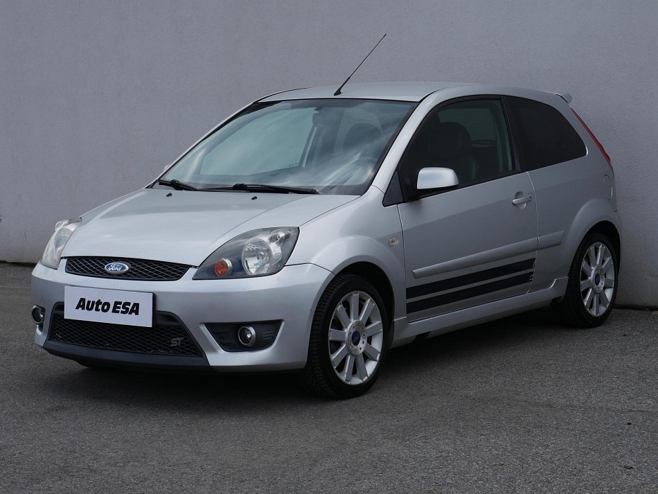 Ford Fiesta 2.0i 