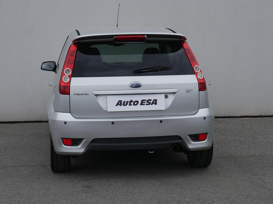 Ford Fiesta 2.0i 