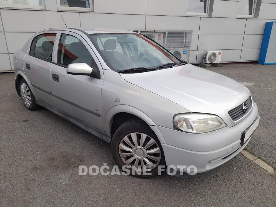 Opel Astra 1.4 i 