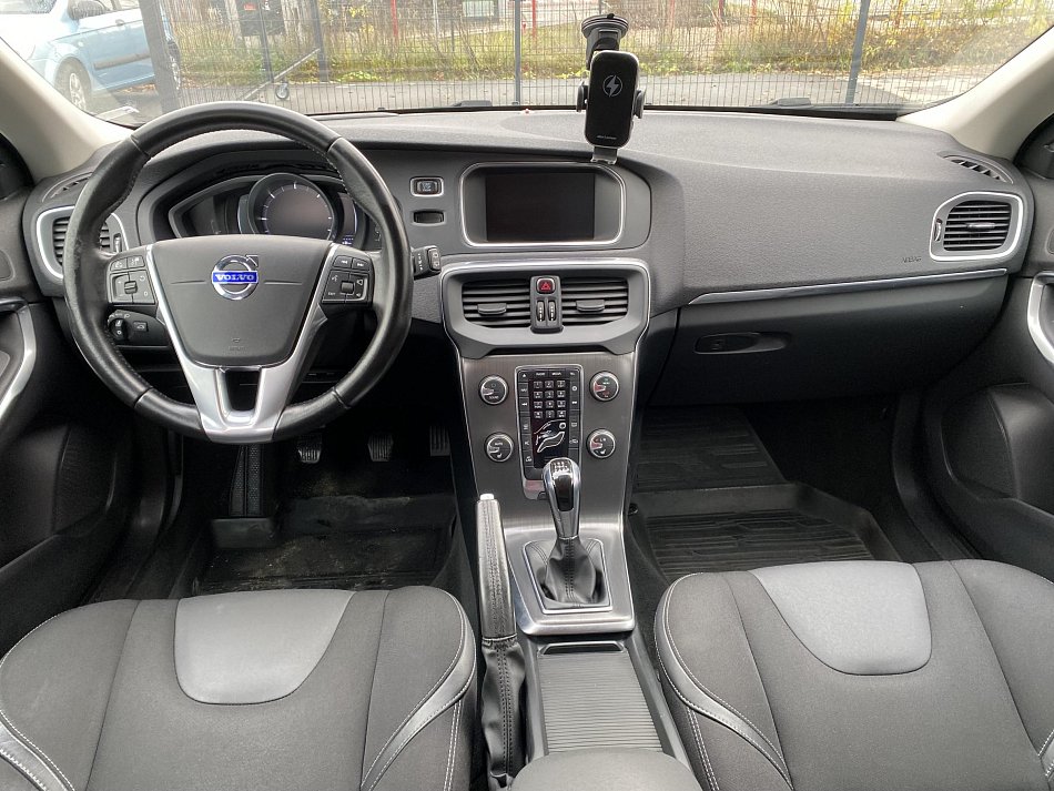 Volvo V40 2.0 D3 