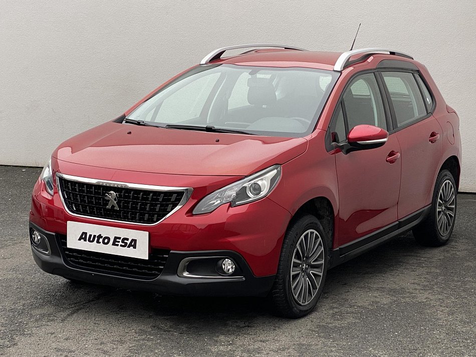 Peugeot 2008 1.2 PT 
