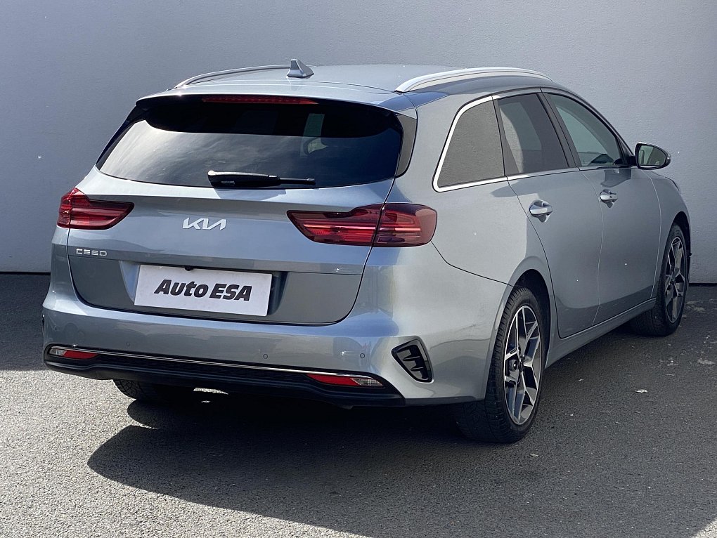 Kia Ceed 1.5 T-GDi TOP SW