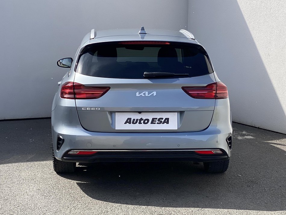 Kia Ceed 1.5 T-GDi TOP SW