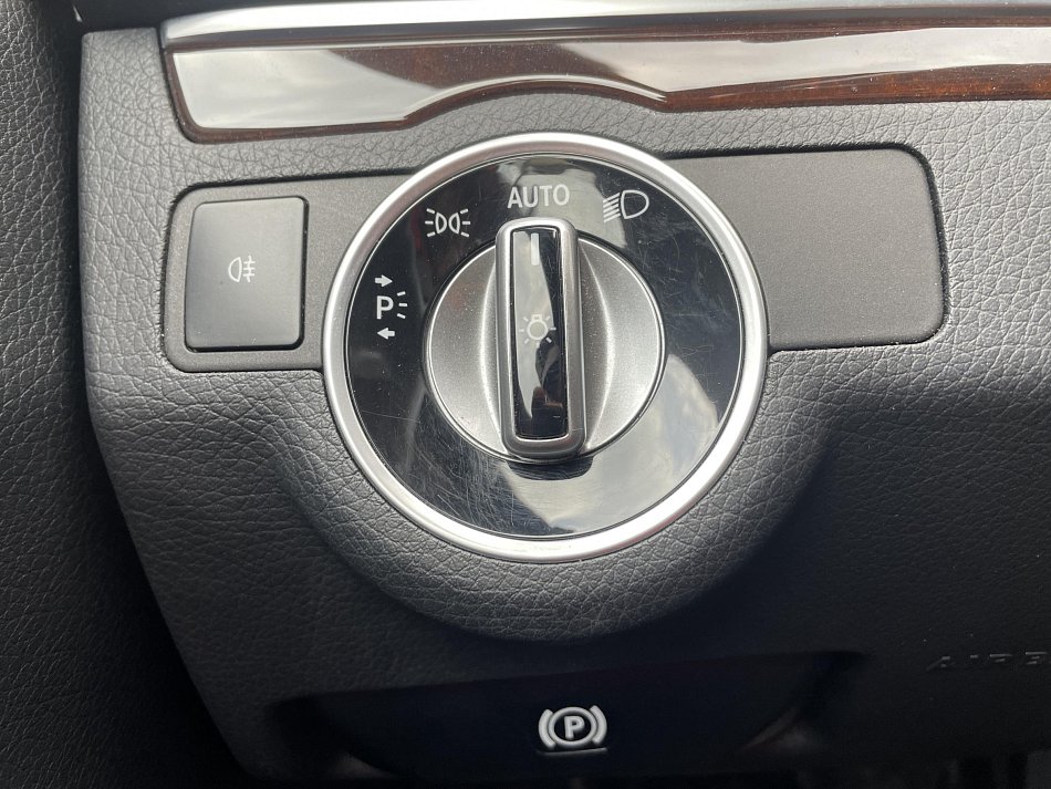Mercedes-Benz Třída E 3.0 CDi  E350