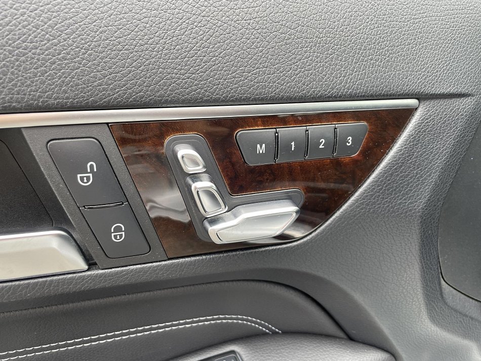 Mercedes-Benz Třída E 3.0 CDi  E350