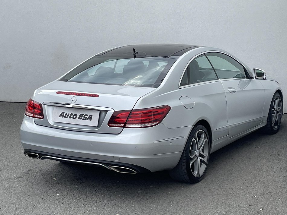 Mercedes-Benz Třída E 3.0 CDi  E350