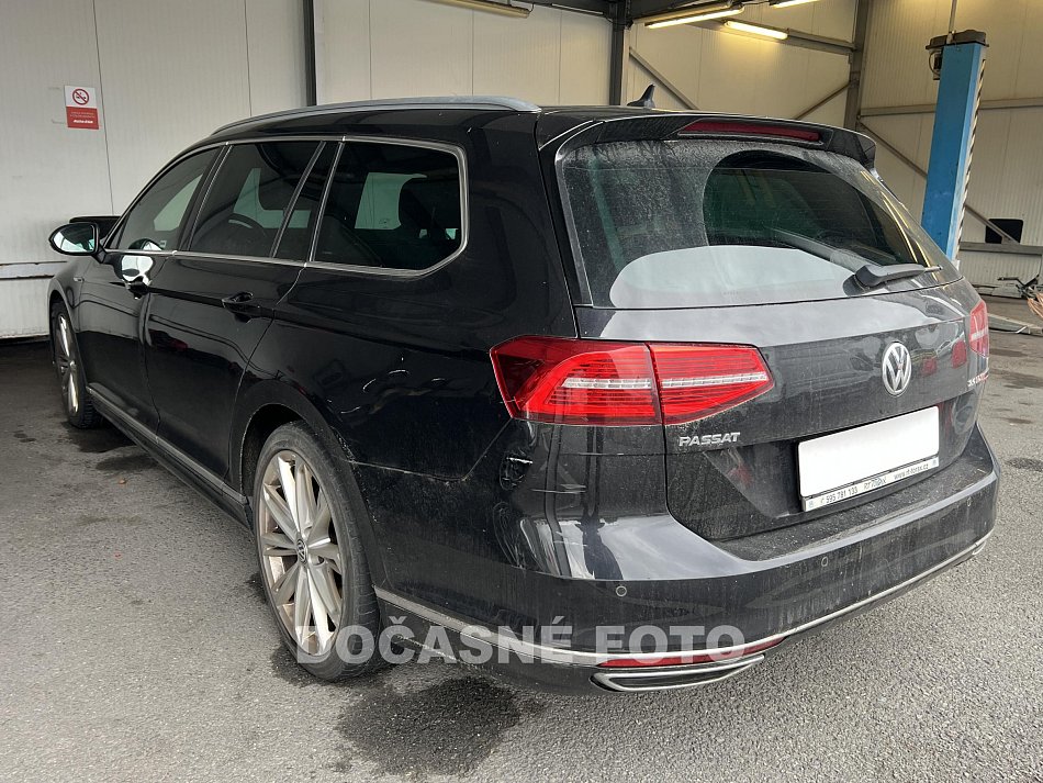 Volkswagen Passat 2.0 TDi R-Line