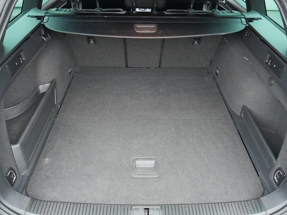 Volkswagen Passat 2.0 TDi R-Line 4x4