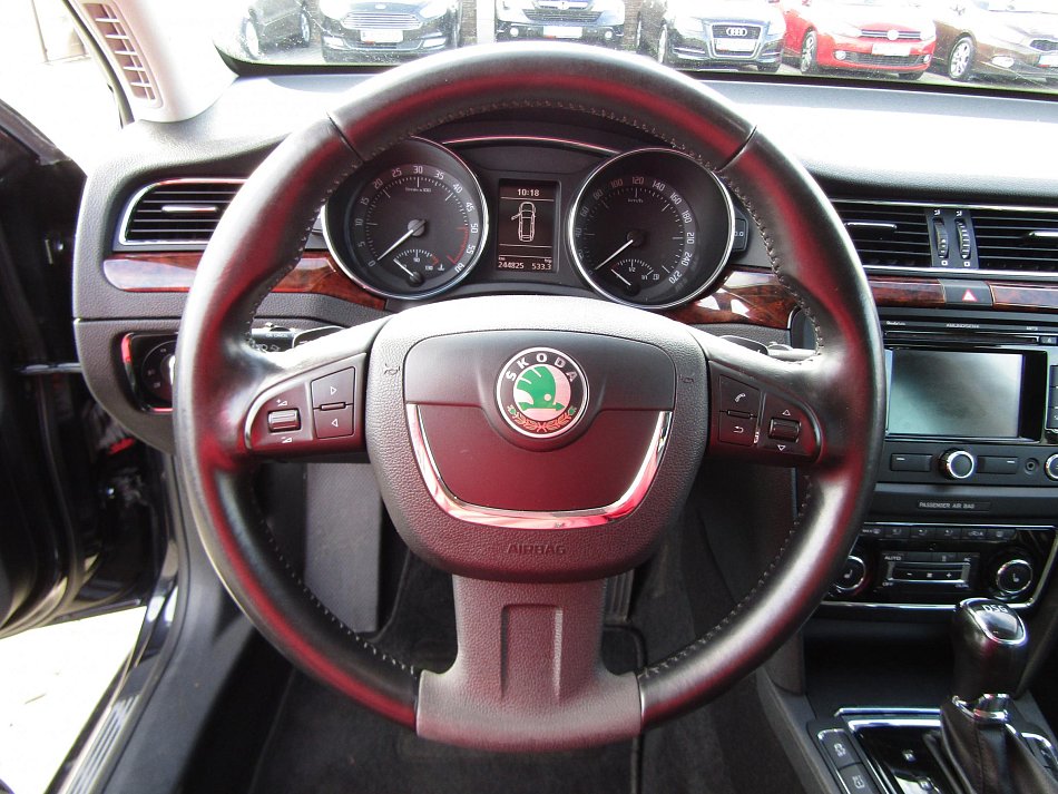 Škoda Superb II 2.0 TDi Elegance