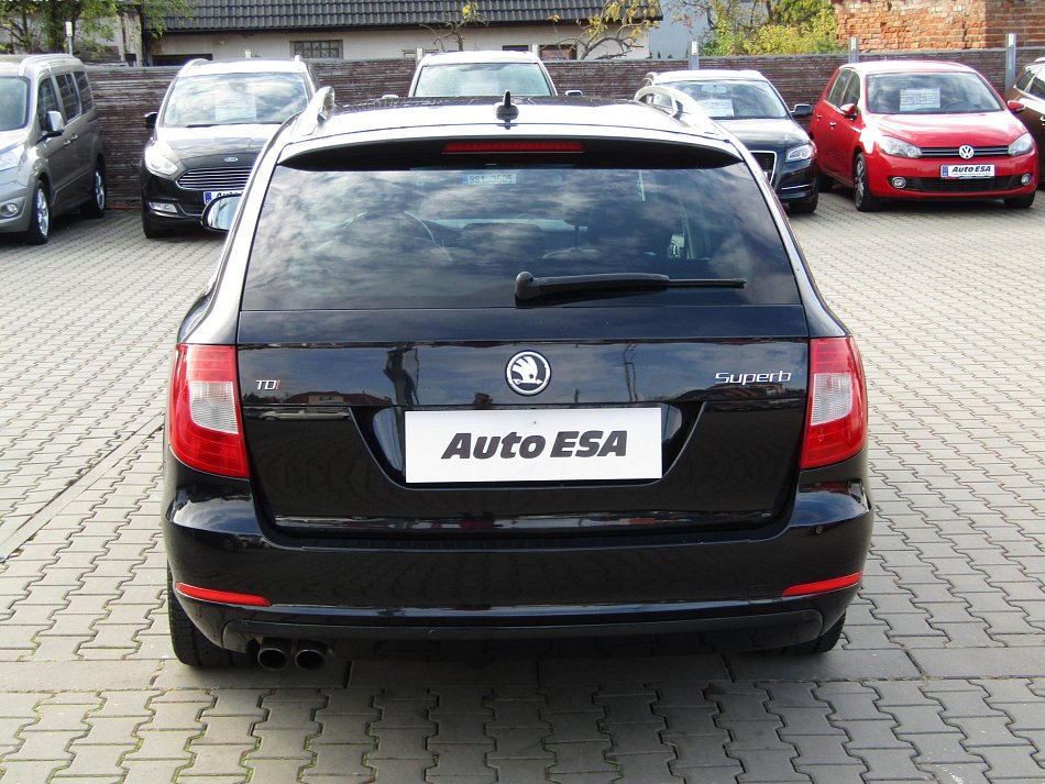 Škoda Superb II 2.0 TDi Elegance