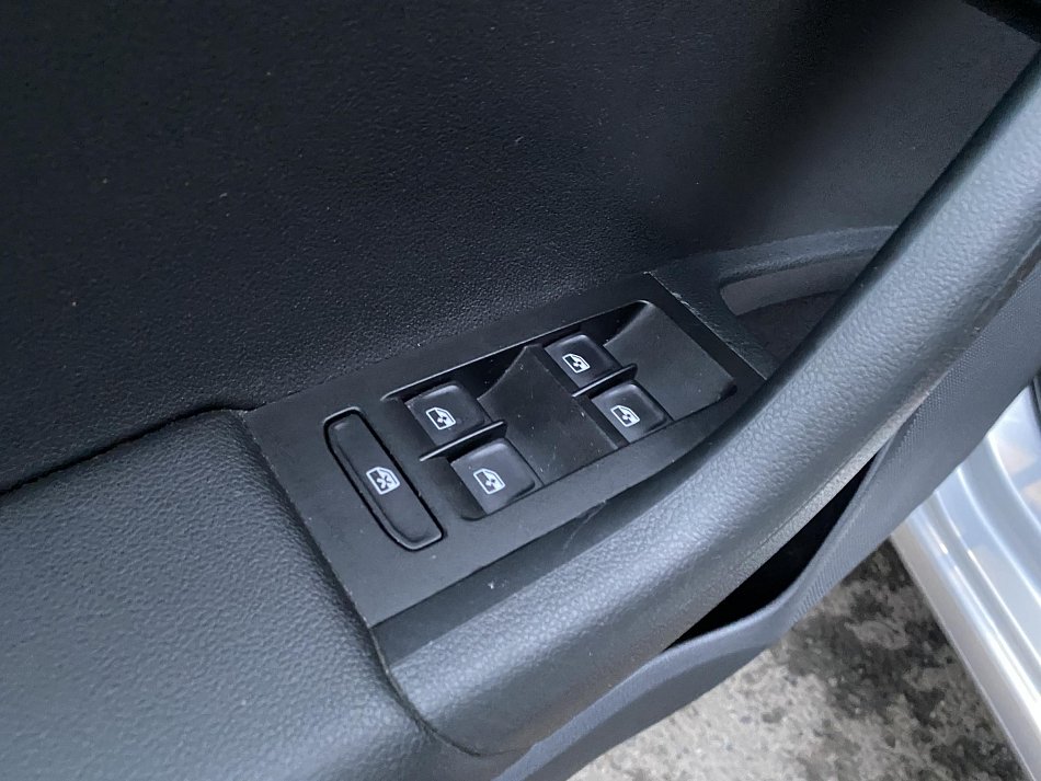 Škoda Octavia III 2.0TDi 