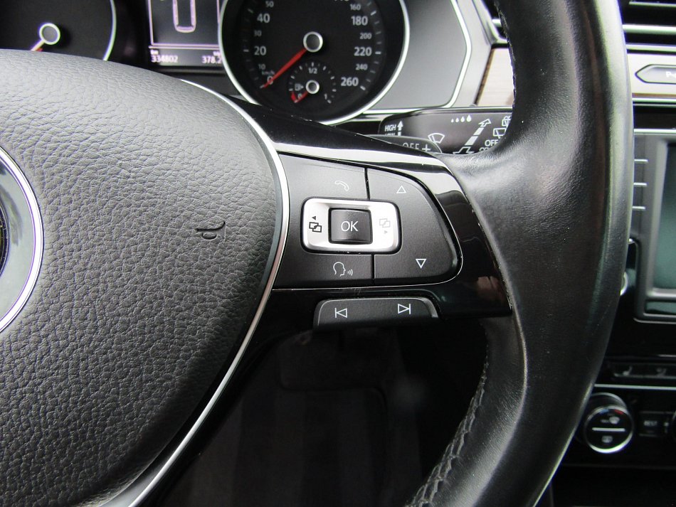 Volkswagen Passat 2.0TDi 