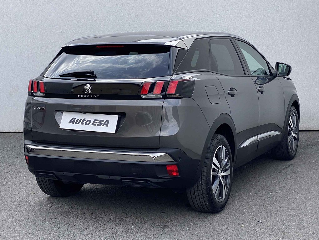 Peugeot 3008 1.2 PT Allure