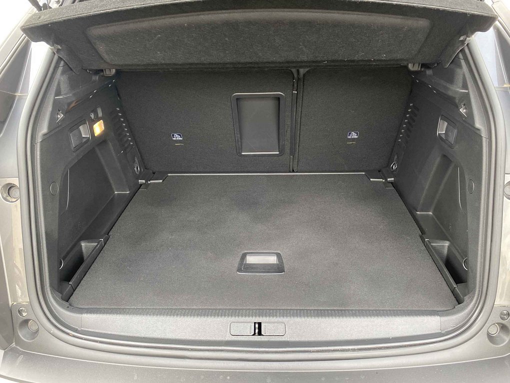 Peugeot 3008 1.2 PT Allure